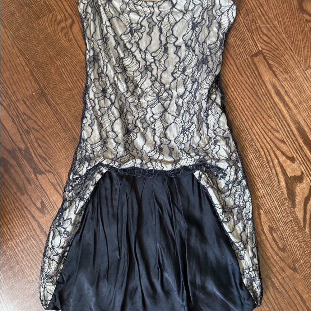 Zac Posen Elegant Black and Cream Lace Dress